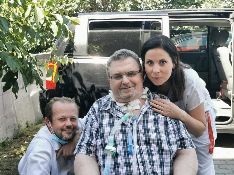 Josef při společné fotografii se svou blízkou.